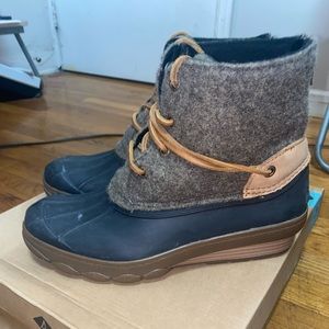Sperry Snow Boots